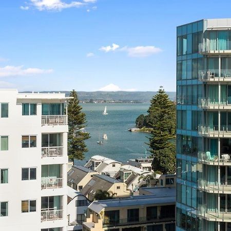 Superb Elevated Views Of Harbour With Heated Pool, Gym & Parking Apartment Mount Maunganui Bagian luar foto